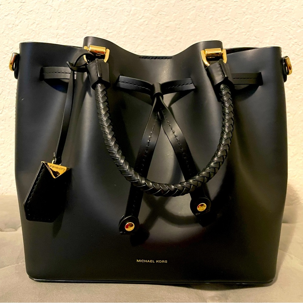Michael Kors black bucket bag